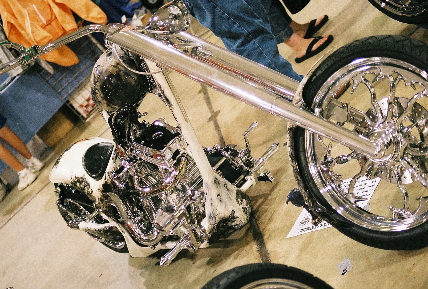 0658120-R1-042-19A.jpg
