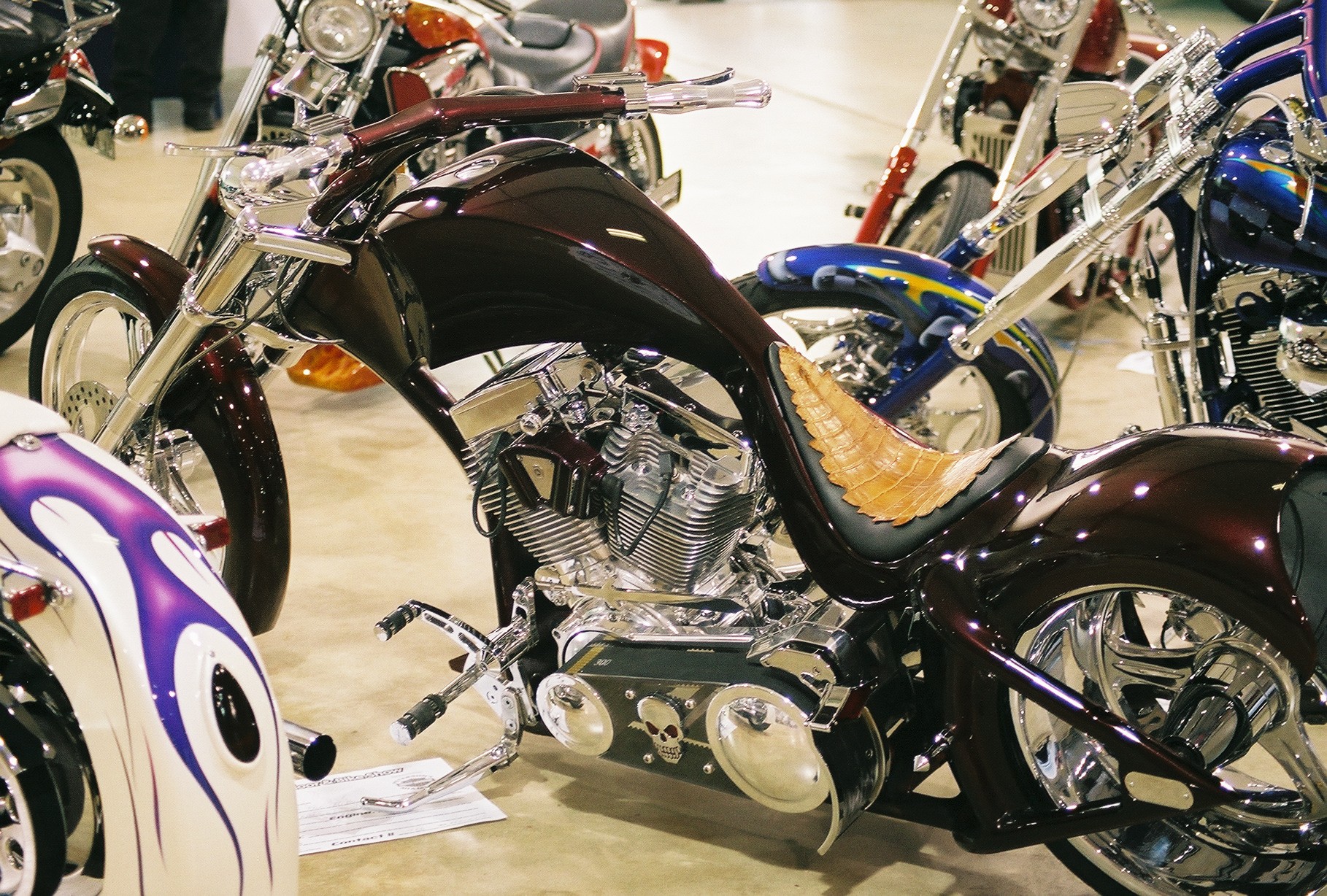 0658120-R1-048-22A.jpg